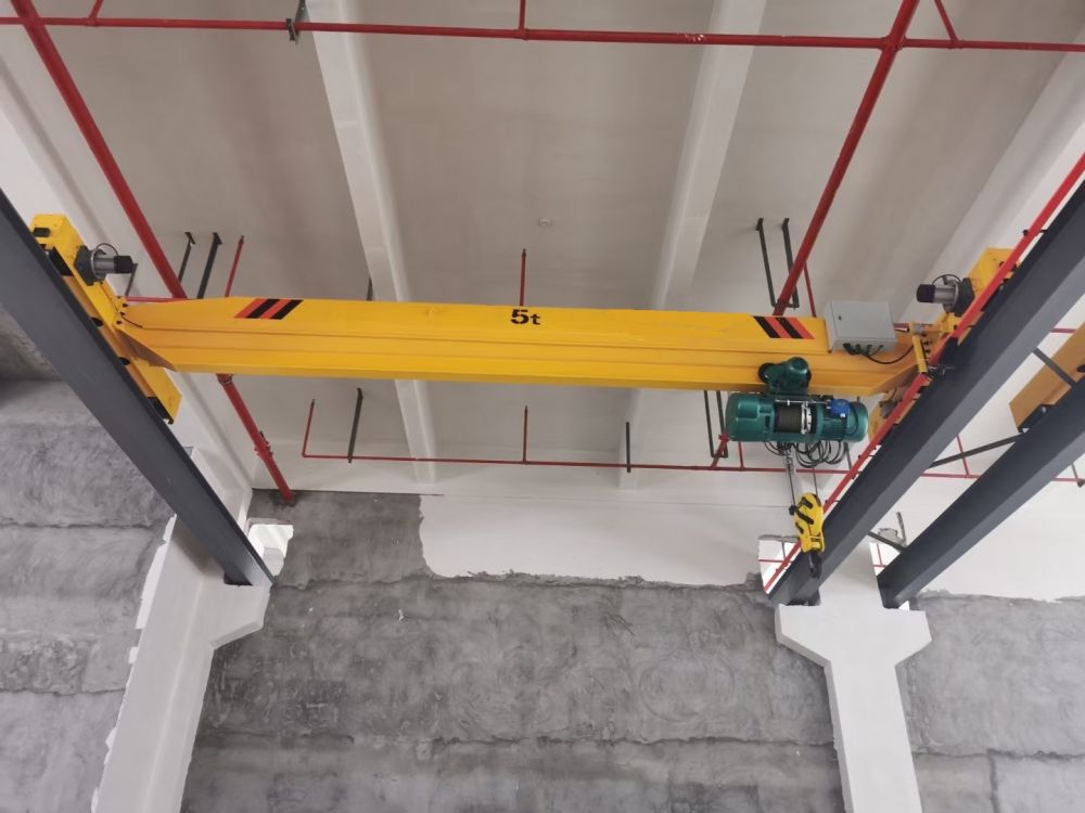 重慶起重機、天車、吊機、電動單梁起重機設計制造、安裝維修