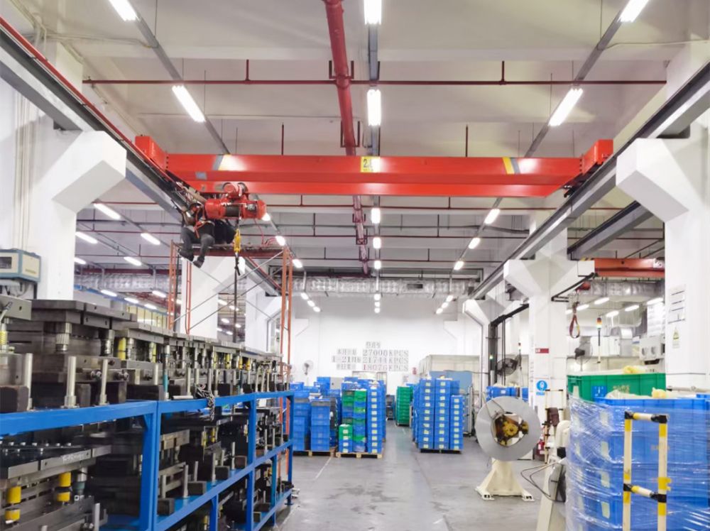 電動(dòng)單梁起重機(jī)、單梁行吊、天車、吊機(jī)、行車廠家銷售與安裝維修