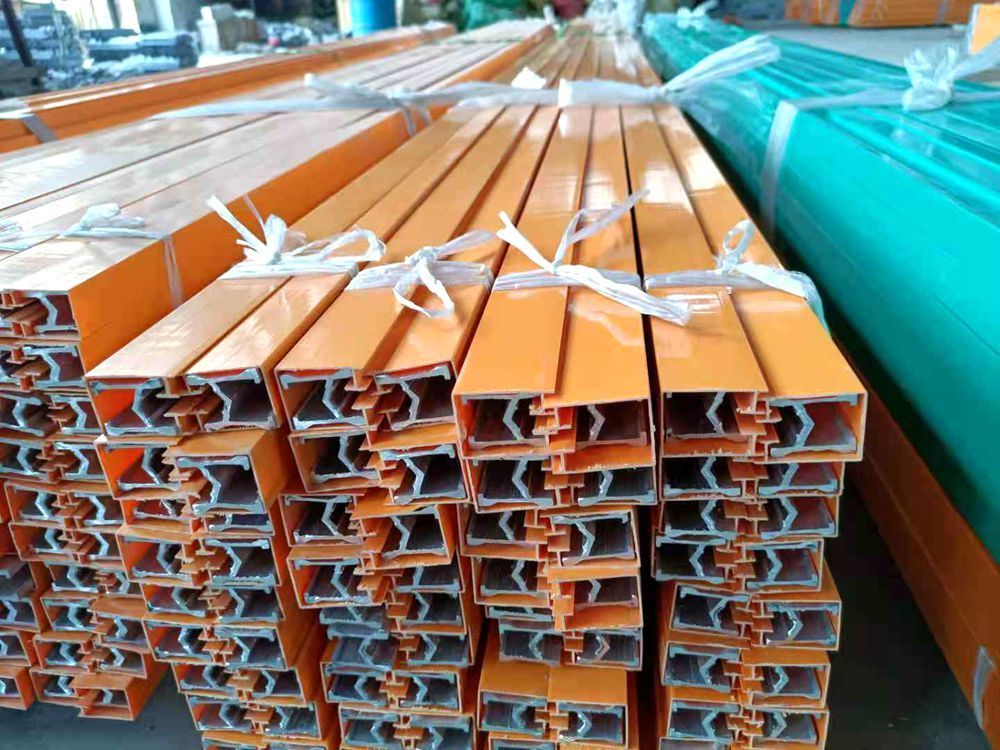 單極鋁滑觸線、H型鋁滑觸線、滑導(dǎo)線廠家批發(fā)零售、供電改造