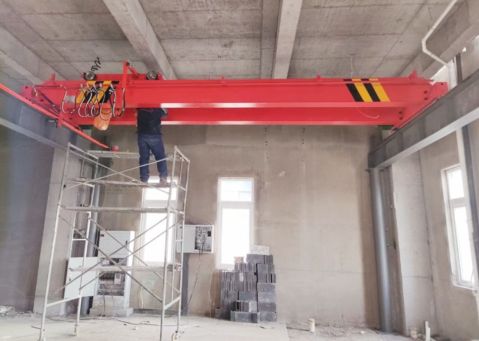 平頂山葫蘆雙梁吊、LH型電動(dòng)葫蘆雙梁橋式起重機(jī)廠家供貨、安裝維修