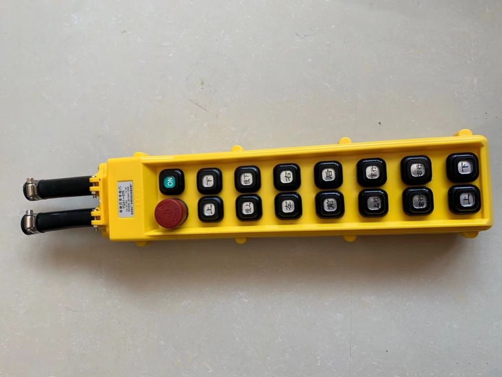 起重機手柄、按鈕、控制器廠家品牌、貨源產(chǎn)地、批發(fā)價格