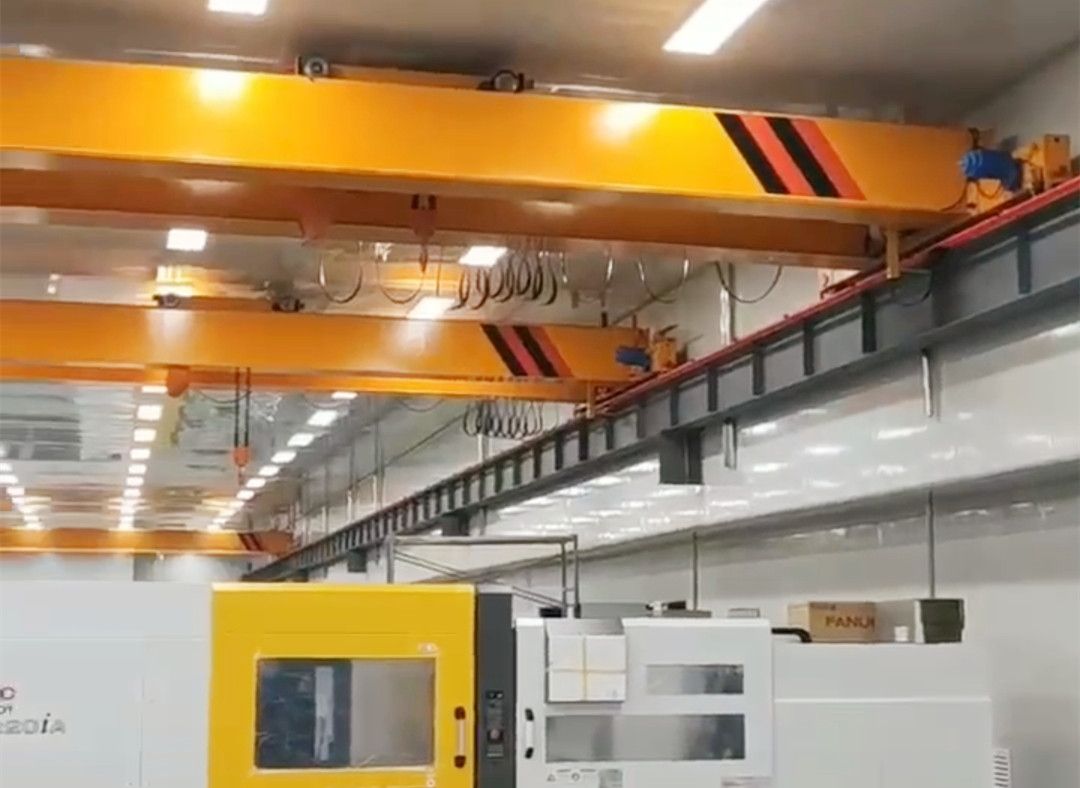 LH型電動葫蘆雙梁起重機(jī) (1).jpg