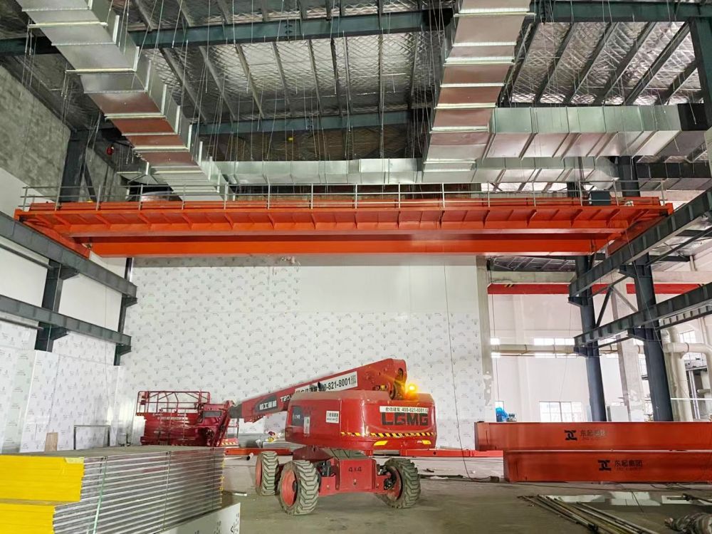 歐式歐標(biāo)起重機(jī)、新型電動(dòng)葫蘆雙梁橋式起重機(jī)、天車(chē)、吊機(jī)