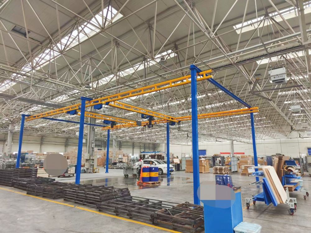 新鄉(xiāng)KBK柔性軌道系統(tǒng)生產(chǎn)廠家、立柱式KBK組合式起重機設(shè)計制定