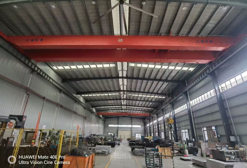 江蘇淮安行車、天車廠家報(bào)價(jià)，LH型電動(dòng)葫蘆橋式起重機(jī)