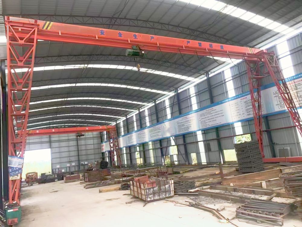 單梁龍門(mén)吊、MH型電動(dòng)葫蘆門(mén)式起重機(jī)生產(chǎn)安裝維修廠家