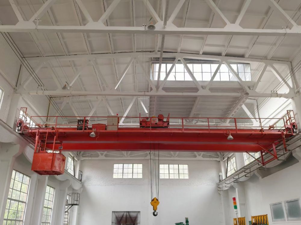 江蘇雙梁橋式行車廠家、QD型3.2-450噸吊鉤橋式起重機