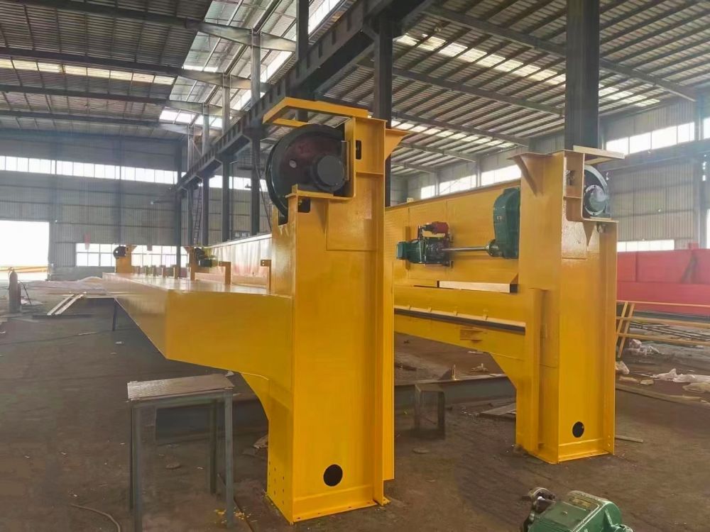 QD型雙梁橋式起重機(jī)、起重天車、吊機(jī)、航吊