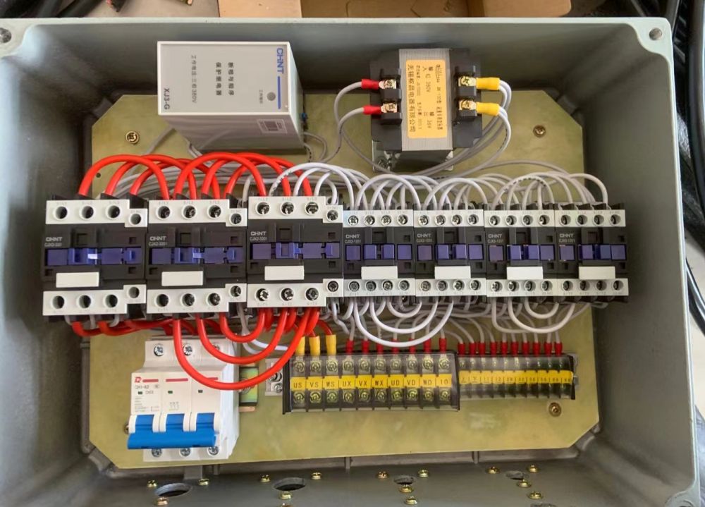 河北起重電氣、起重機(jī)電氣控制箱、DK電器箱