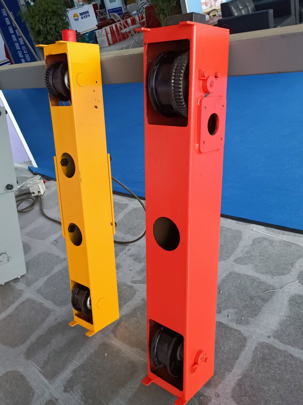 起重機端梁、大車運行機構(gòu)、大車行走車輪組廠家銷售、安裝