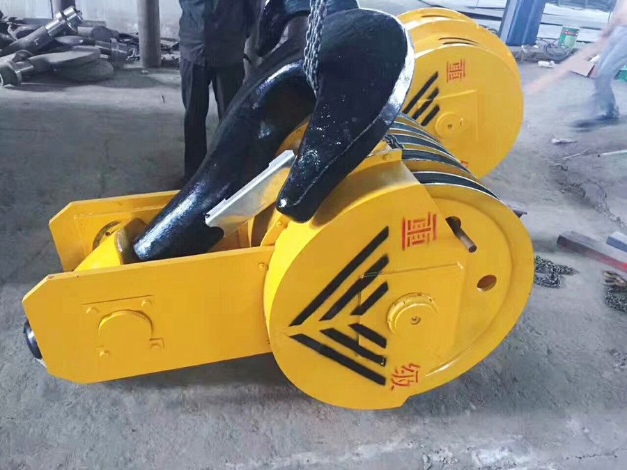 佛山起重吊鉤吊具、75噸起重吊鉤總成廠家直銷(xiāo)