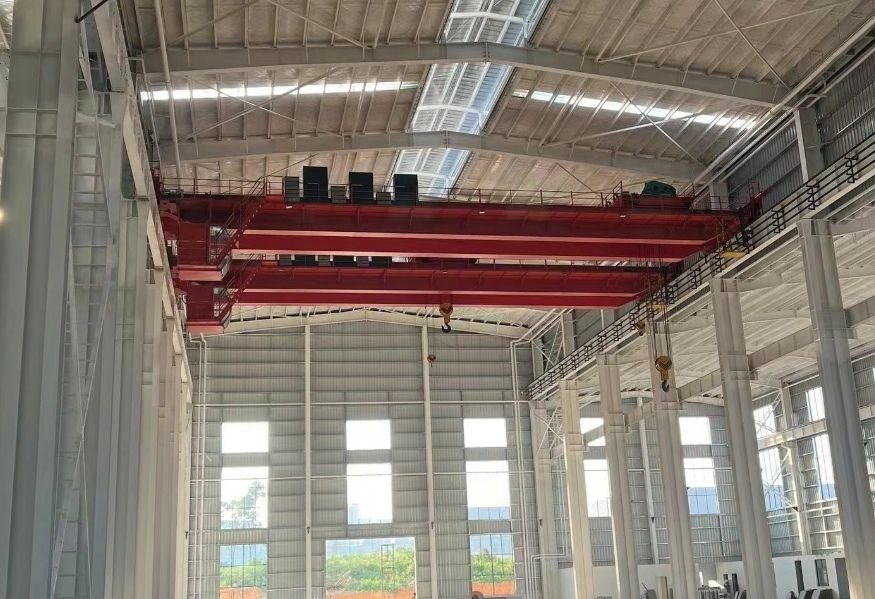 西安市起重機(jī)，國(guó)標(biāo)、歐式生產(chǎn)廠家，電動(dòng)雙梁橋式起重機(jī)