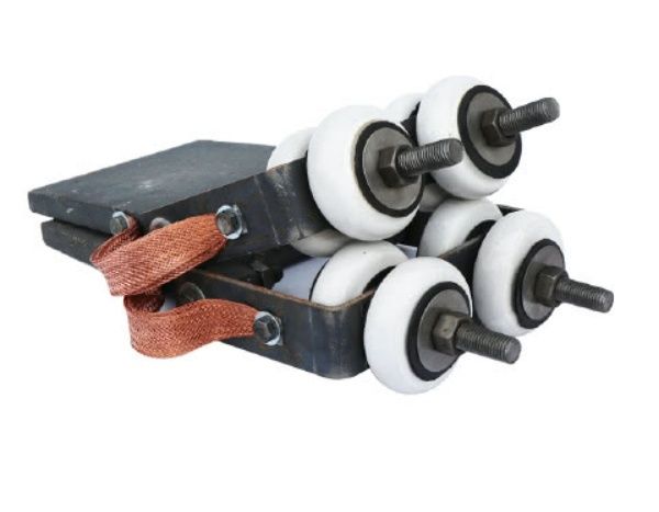 角鐵滑觸線受電器、導(dǎo)電滑塊、饋電裝置