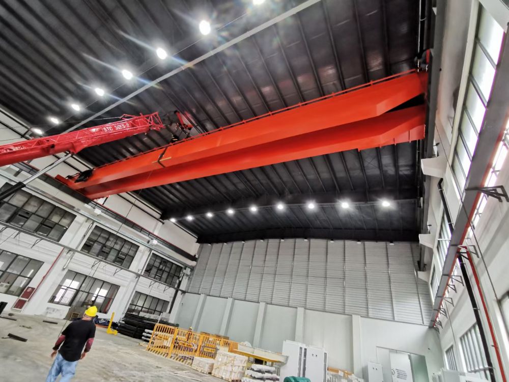 浙江寧波LH型電動葫蘆單鉤、LH型葫蘆雙鉤橋式起重機