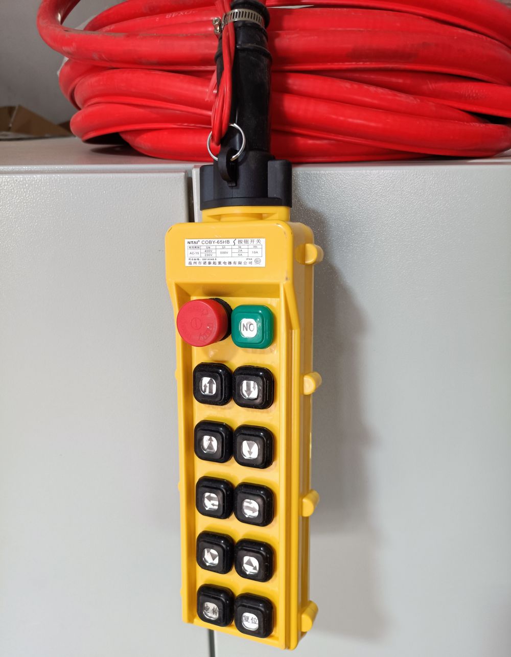 起重電器廠家、起重電動葫蘆控制按鈕、手電門、手柄批發(fā)零售、價格優(yōu)