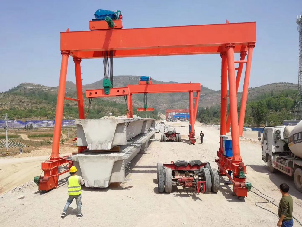 高鐵架橋機  提梁機  偏掛門式起重機  水工起重機 廠家