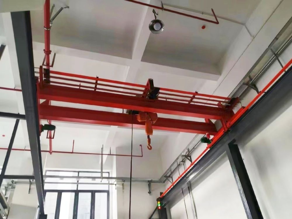 江蘇南京起重機、LH型電動葫蘆雙梁橋式起重機、橋式行車