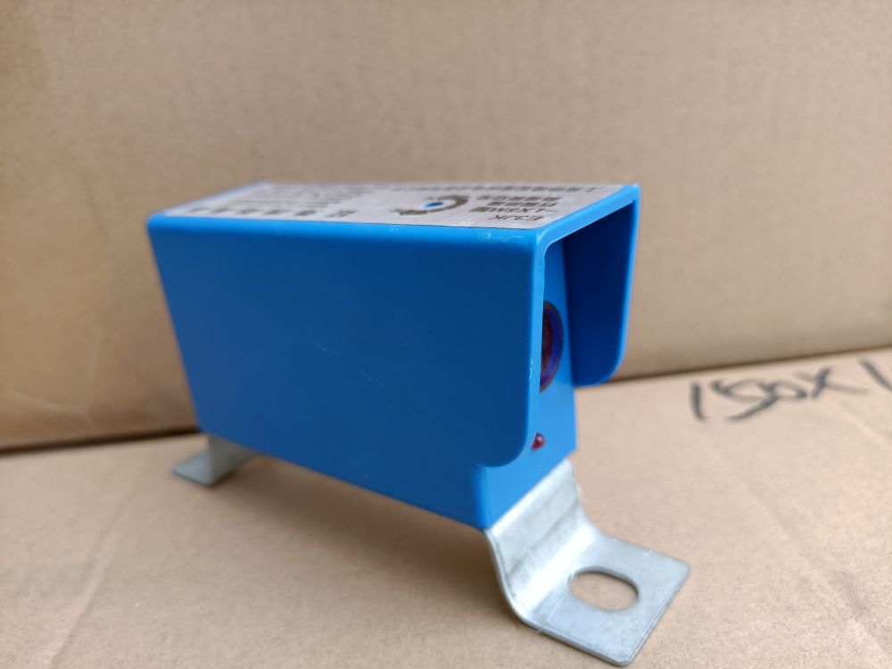 河南起重電氣、安全防護(hù)電氣、紅外線感應(yīng)行程開關(guān)批發(fā)