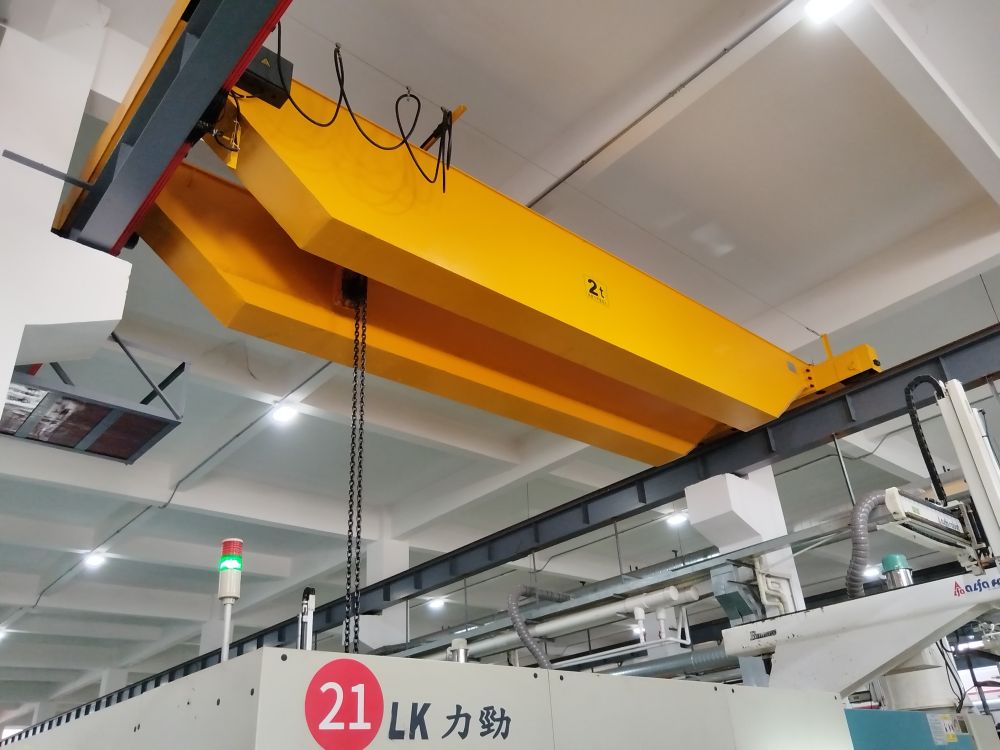 LH電動(dòng)葫蘆橋式起重機(jī)、雙梁天車、吊機(jī)