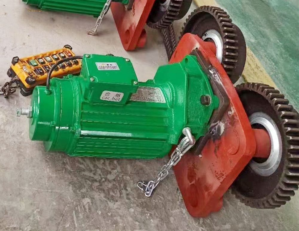 南昌市三合一電動(dòng)機(jī)、天車運(yùn)行端梁馬達(dá)廠家批發(fā)