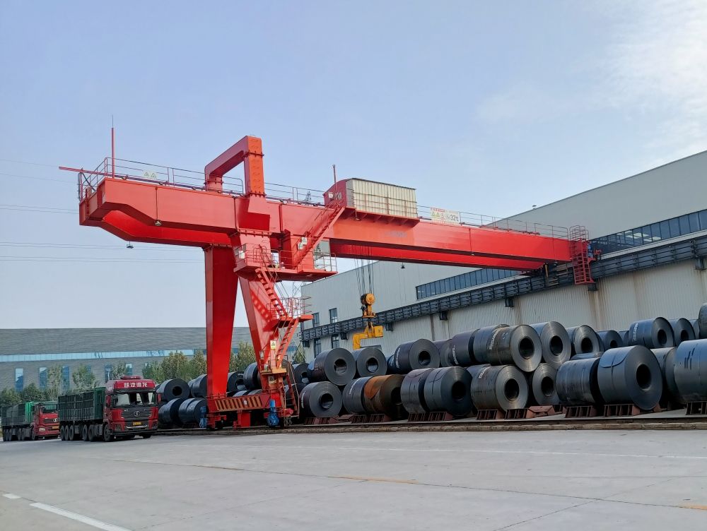 湖北龍門(mén)吊、MG型門(mén)式起重機(jī)、BMG型半腿門(mén)式起重機(jī)