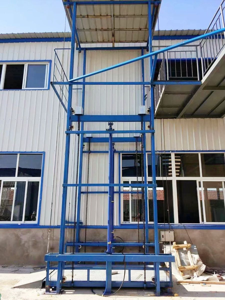 佛山液壓升降機(jī)、升降平臺(tái)、載貨升降機(jī)械設(shè)備