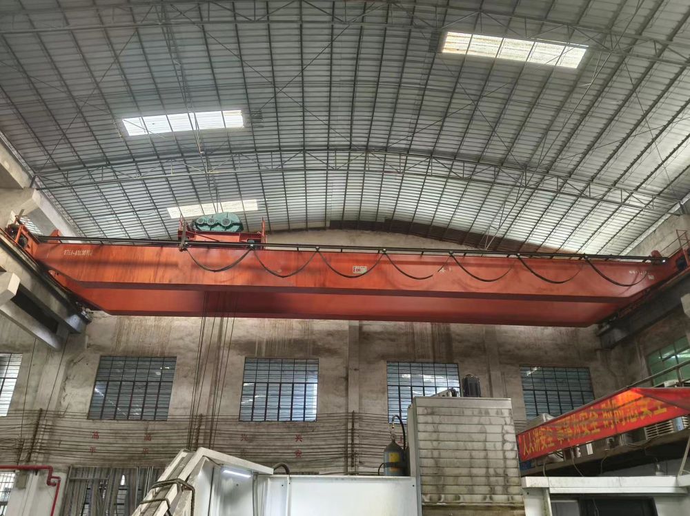 LH電動雙梁橋式起重機(jī)，起重電機(jī)、天車、行車