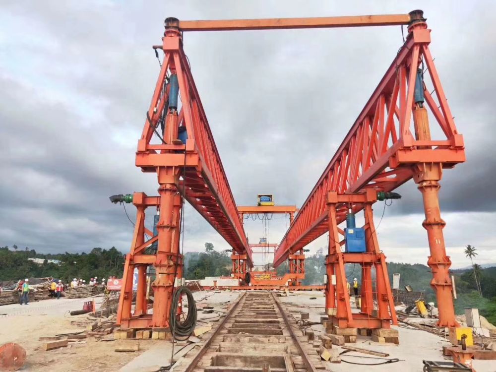 架橋機廠家設(shè)計制造、銷售租賃、架橋機安裝維修、搬遷移裝遷移工程