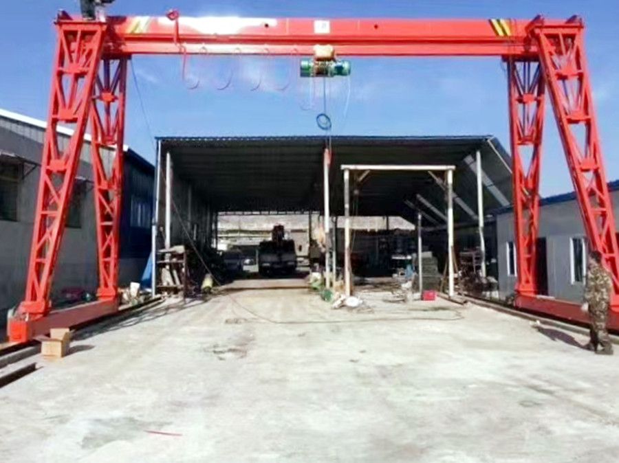 綿陽龍門吊、電動單梁門式起重機廠家銷售安裝維修及價格