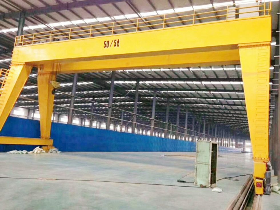 山東龍門吊、煙臺門式起重機、MG型電動雙梁門式起重機廠家銷售