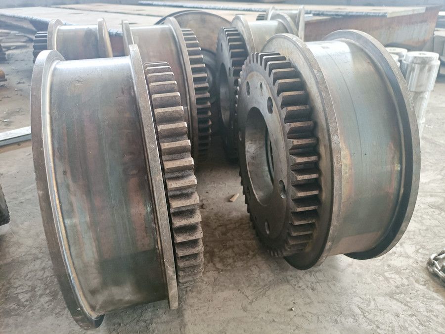 河南起重機(jī)車輪組、LDA型電動(dòng)單梁起重機(jī)行車輪批發(fā)